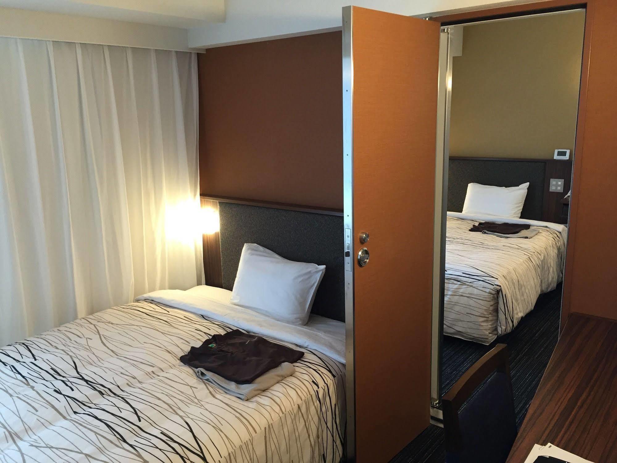 Fukui Manten Hotel Ekimae Bagian luar foto